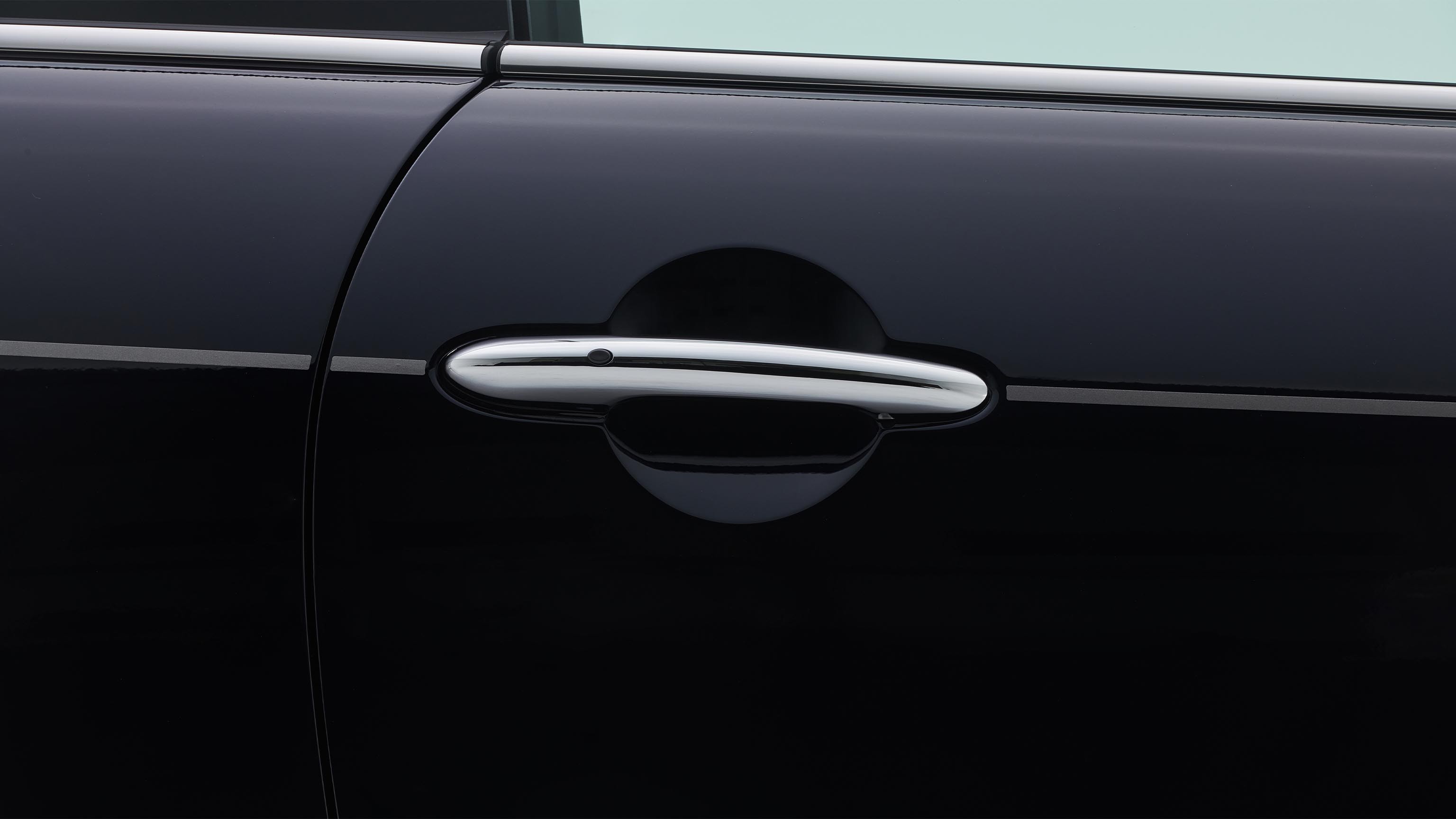 MINI PICCADILLY EDITION.